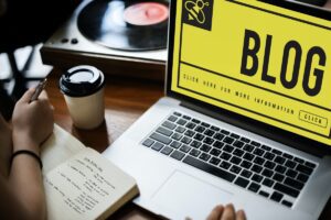5 Best Paid Blogging Platforms